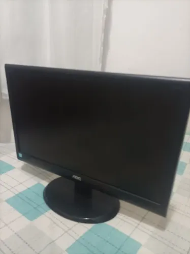 Monitor AOC