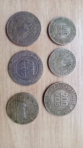 Lote  de Moedas Antigas do Brasil - Reis e outros modelos 