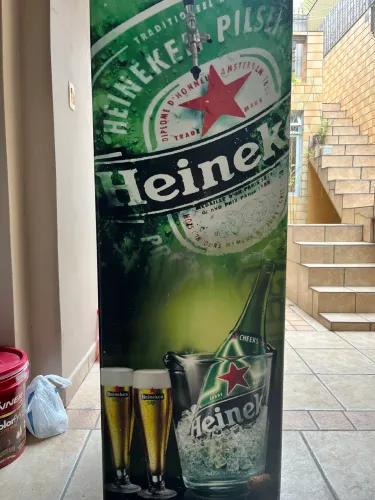Geladeira plotada Heineken 