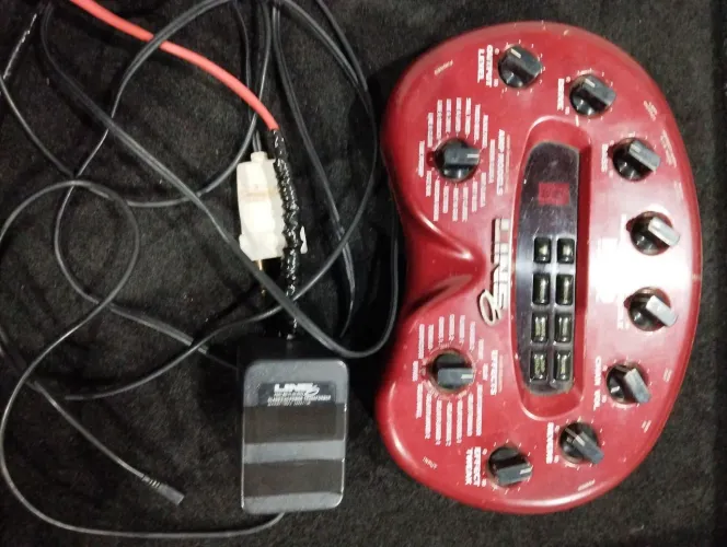 Pedaleira LINE 6 POD 2.0
