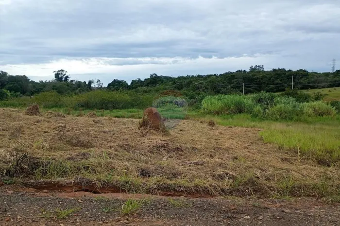 Ótima oportunidade! Terreno de 1000m2 em área de Chácaras - junto ao Condomínio Capão Boni