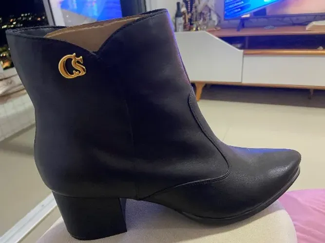 Bota carmen steffens 