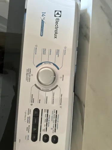 Máquina de lavar roupa Electrolux 14kg