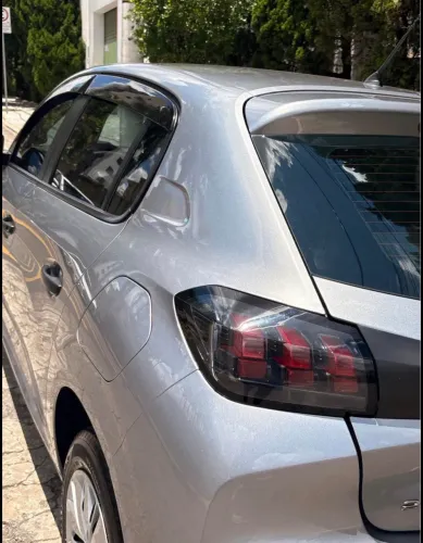 Peugeot 208 Like 1.0 Flex 6V 5P Mec. 2023
