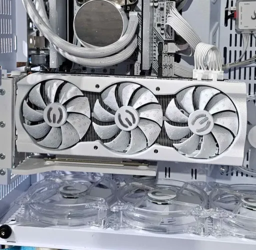 RTX 3070 EVGA XC3 White