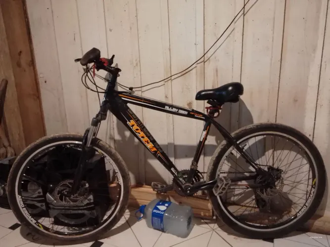 Vendo bicicleta totem aro 26 leia o anúncio !!
