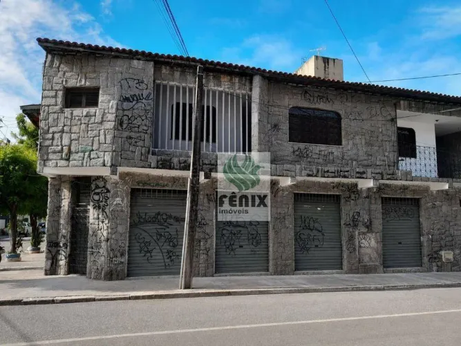 Casa com 2 suites para alugar, 75 m² por R$ 1.400/mês - Centro - Fortaleza/CE