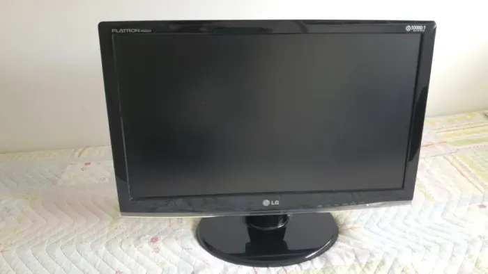 Monitor LG Flatron W2253V 21,5''