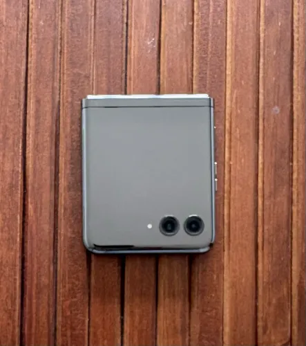 Motorola Razr Plus