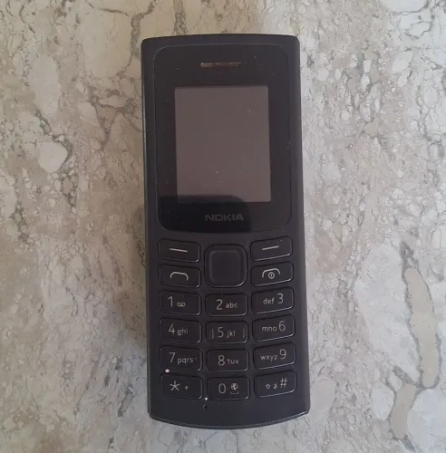 Nokia 105 4G + Fone de Ouvido