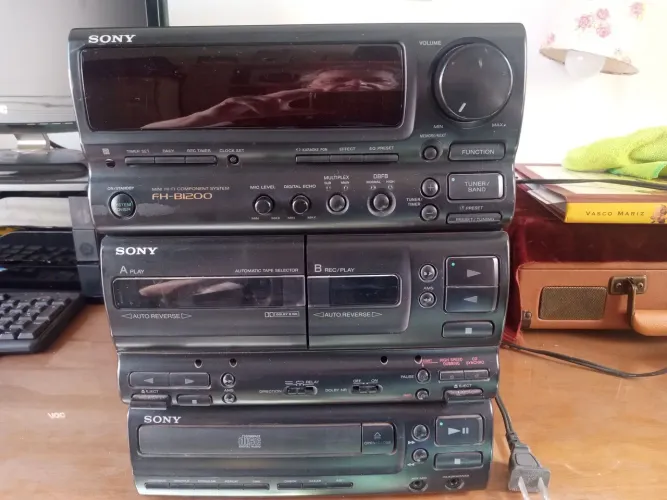 Mini System Sony FH-B1200 100W RMS Vintage - Made in Japan - Receiver Hi-Fi com Line Out