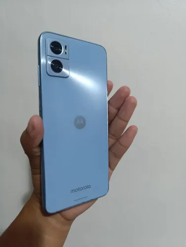 Moto E22 280,00