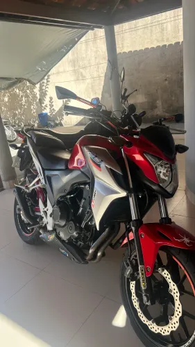 Venda-se cb500f 2014 extremamente conservada!