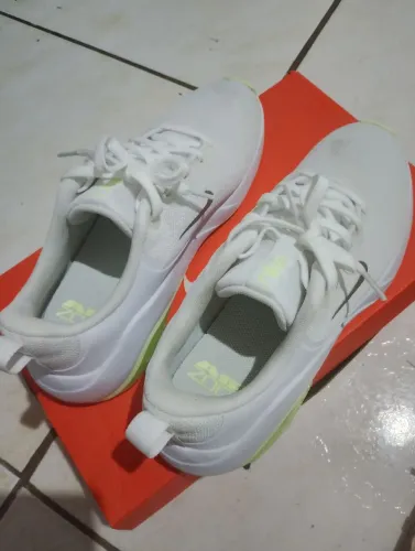 Tênis Esportivo feminino