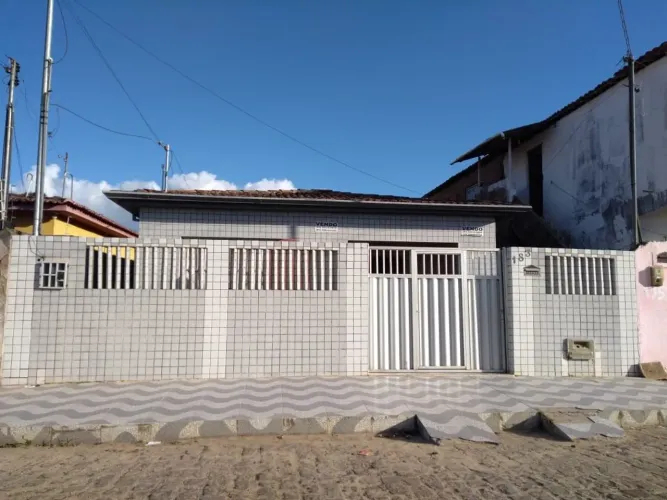 Vendo casa na cidade Solanea PB