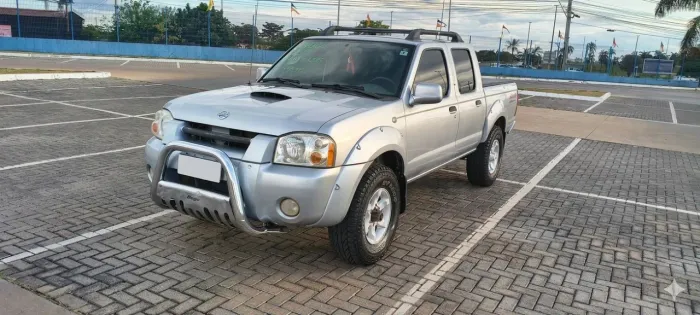 Nissan Frontier SE Serrana CD 4X4 2.8 TB Dies 2005