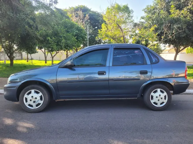 Chevrolet Corsa SED Class.life 1.0/1.0 Flexpower (álcool) 2008