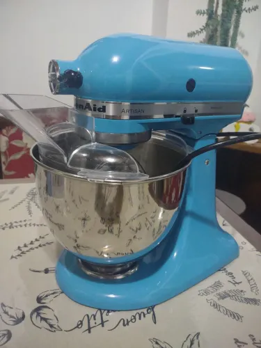 Batedeira kitchenaid artisan