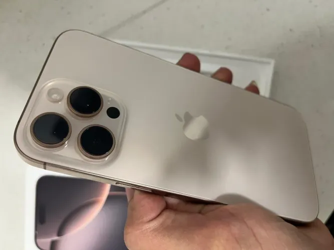 iPhone 16 pro Max na garantia Apple