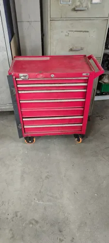 Carrinho de ferramentas