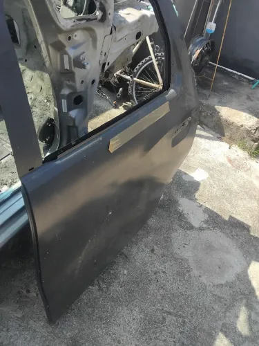 Porta spin 2020 nova zero lado esquerdo trazeiro 