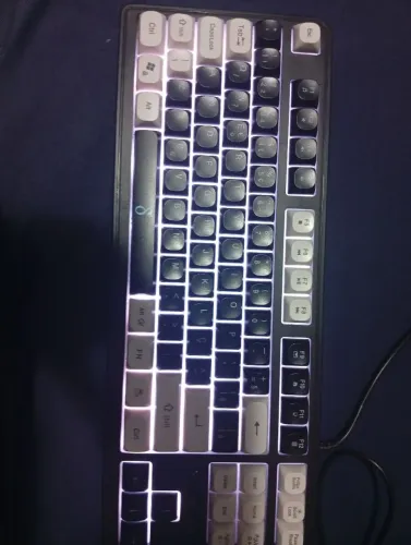 Teclado com LED 75%