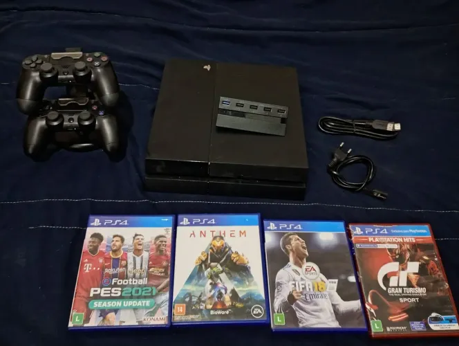 Vendo ps4 fat completinho(ACEITO TROCAS)