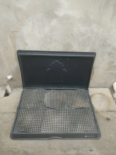 Vende-se banheiro inteligente para cachorro