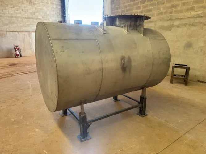 Tanque aéreo 3.000 Inox