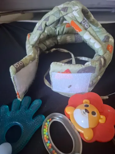 Mordedores+capacete de proteção.
