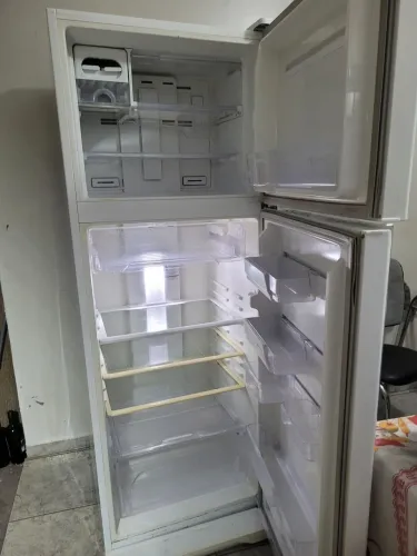 GELADEIRA ELETROLUZ 440 LITROS