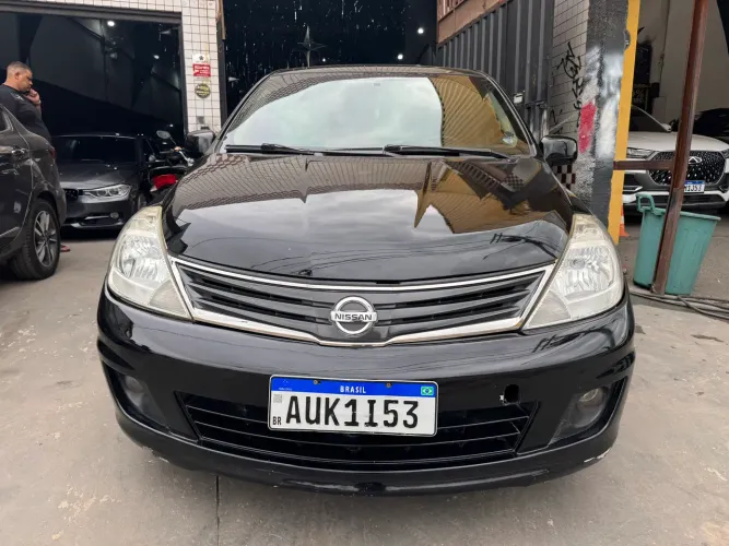 Nissan Tiida SL 1.8/1.8 Flex 16V Aut. 2012