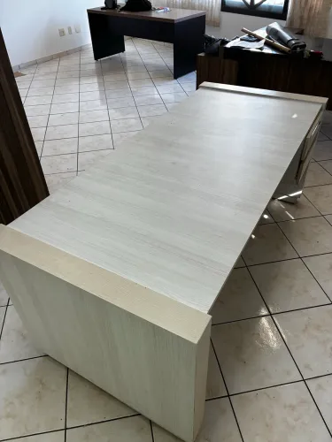 Mesa para escritório 