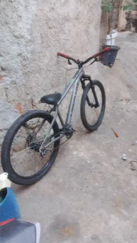 Bike Nero 5 tamanho 15 cinza