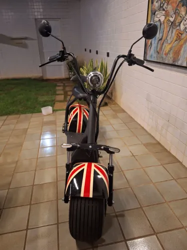 Bicicleta elétrica motorizada