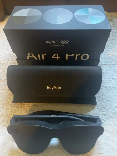 RayNeo Air 4 Pro