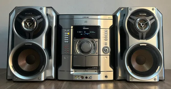 Mini System Sony Mhc-Rg550 2600 Watts Conservado Leia Descrição Aiwa Philips