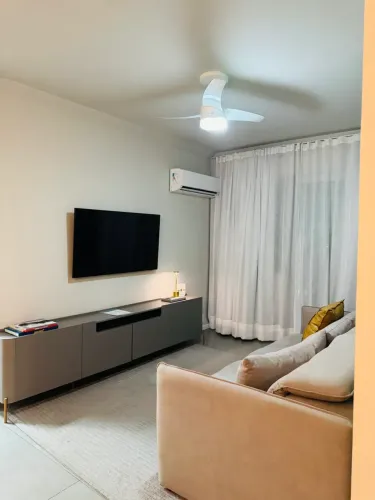 Apartamento para venda possui 96 metros quadrados com 2 quartos