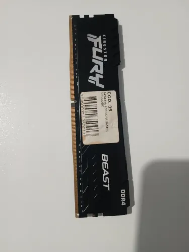 Memória RAM Kingston FURY Beast 8GB DDR4