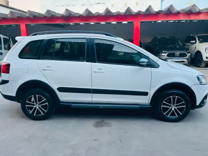 Volkswagen Spacecross 1.6 MI Total Flex 8V 2012