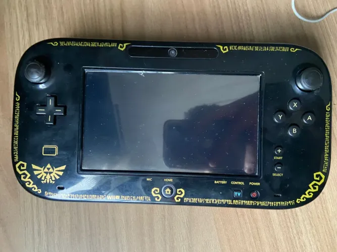 Controle Nintendo Wii U GamePad Edição Especial Zelda: The Wind Waker HD Original + cabo 