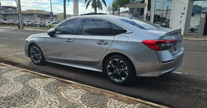 Honda Civic Sed.touring 2.0 16V Aut. (híbrido) 2024