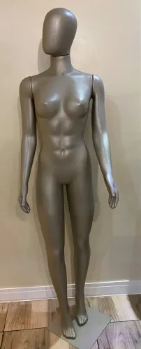 Manequim Feminino