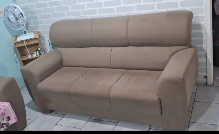 Sofá semi novo