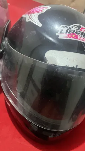 Vendo capacetes