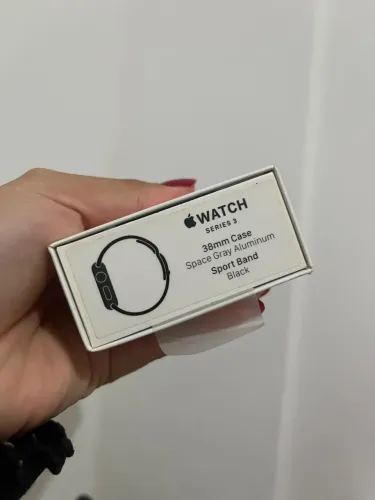 Apple Watch Séries 3 - 38 mm