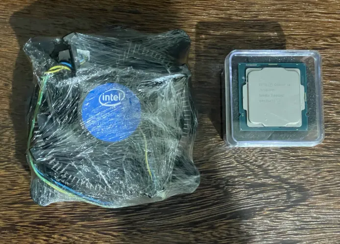 Processador Intel Core i3 10100F 10ª Geração LGA 1200