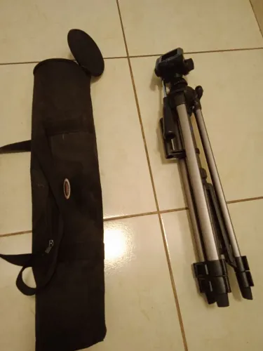 Tripé NOVO para câmera profissional com regulagem