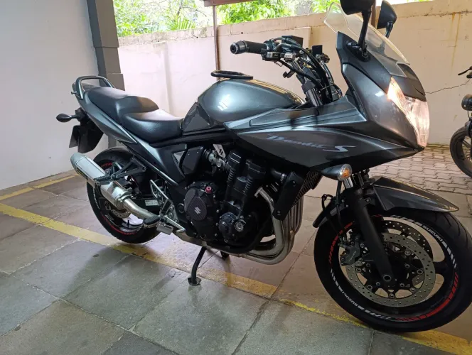 Suzuki bandit s