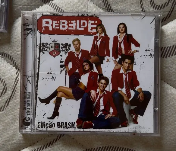 CD RBD - REBELDE EDIÇÃO BRASIL DA ÉPOCA